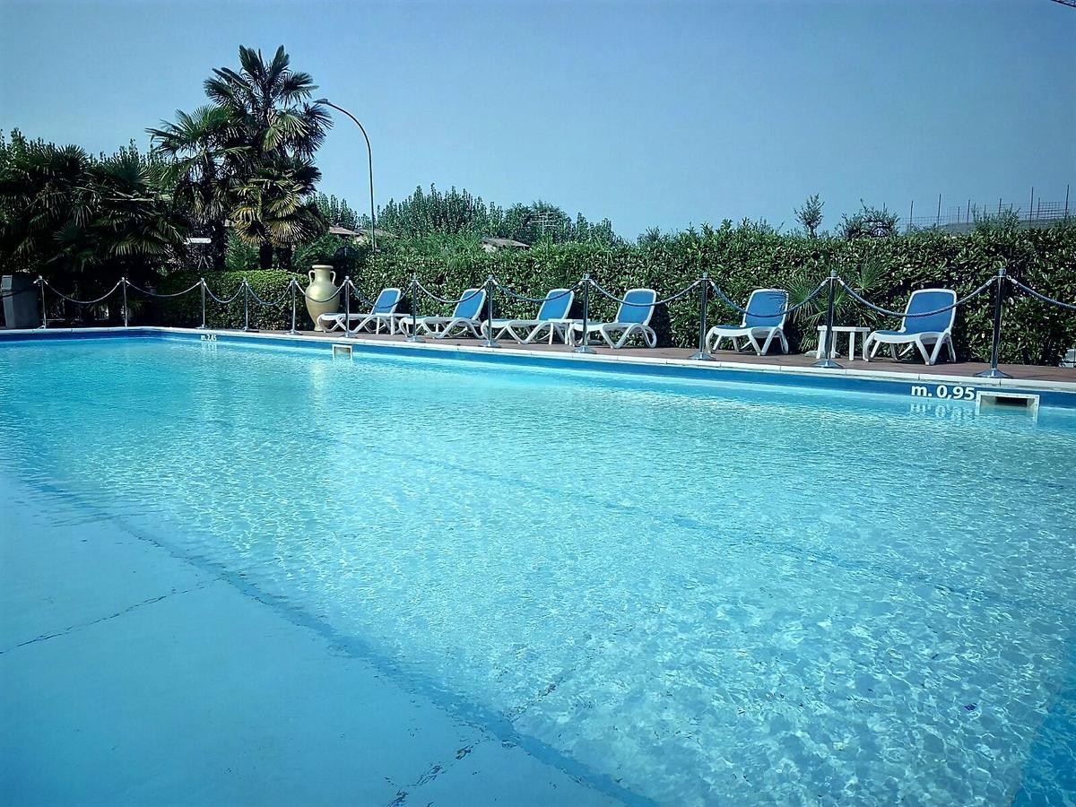 Hotel Oceano Peschiera del Garda Exterior foto