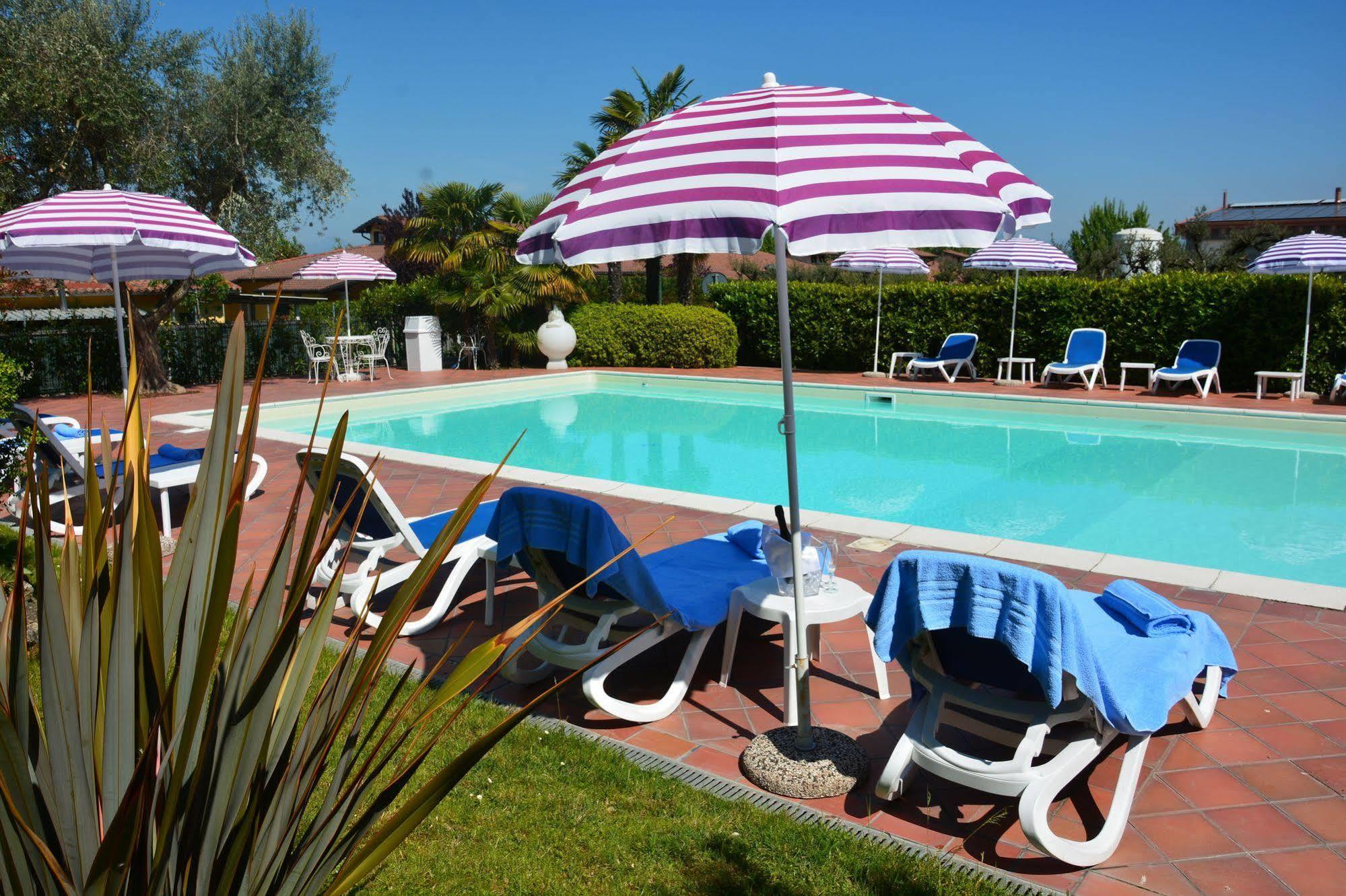 Hotel Oceano Peschiera del Garda Exterior foto
